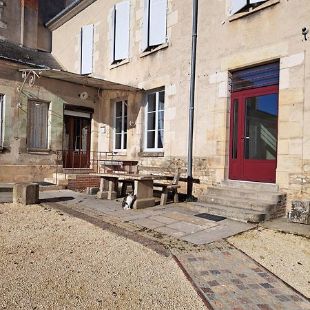 Bed and Breakfast Au P'Tit Gueul'Ton Les Aix-d'Angillon Экстерьер фото